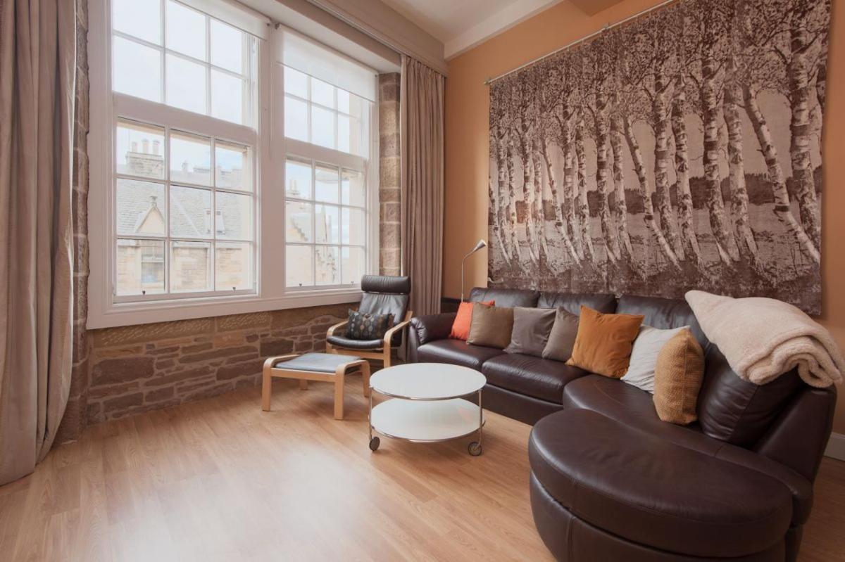 Royal Mile Mansions By Edinburgh City Apartments ภายนอก รูปภาพ