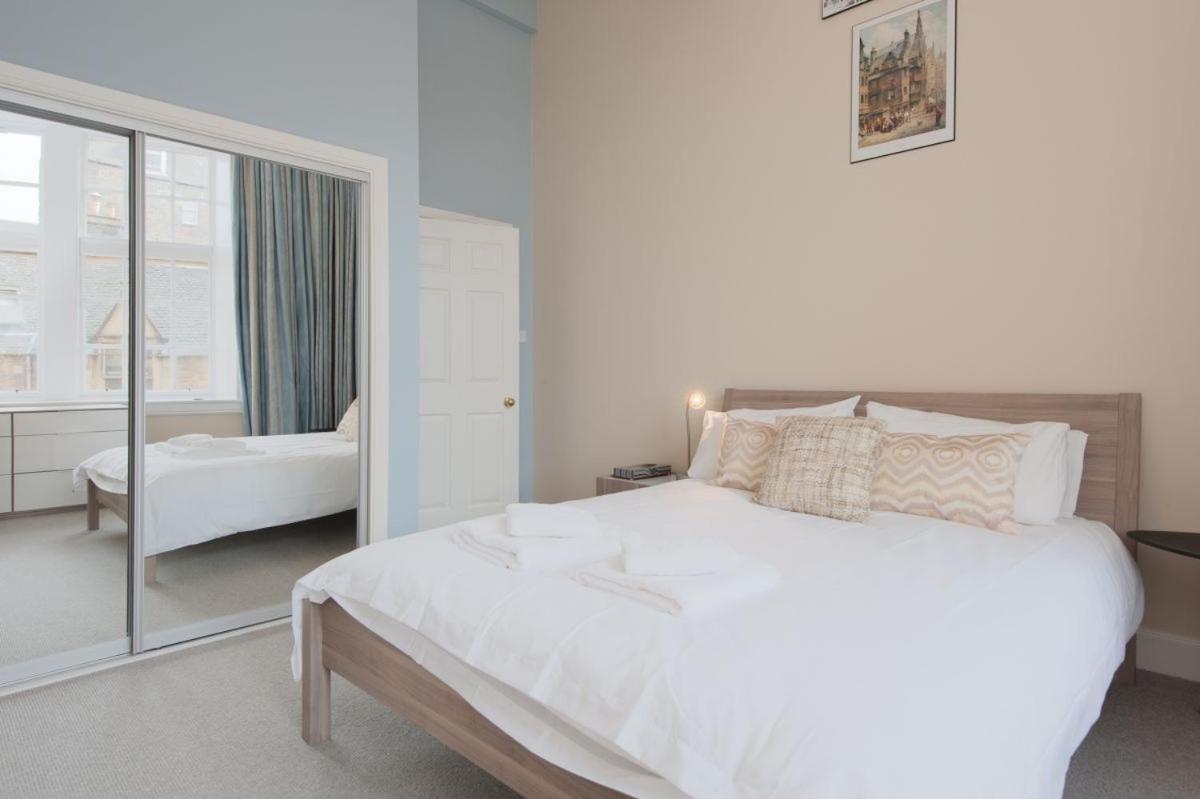 Royal Mile Mansions By Edinburgh City Apartments ภายนอก รูปภาพ