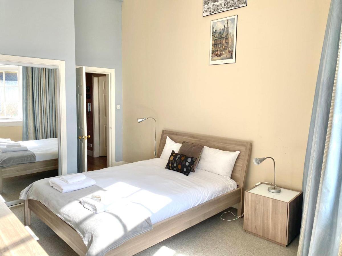 Royal Mile Mansions By Edinburgh City Apartments ภายนอก รูปภาพ